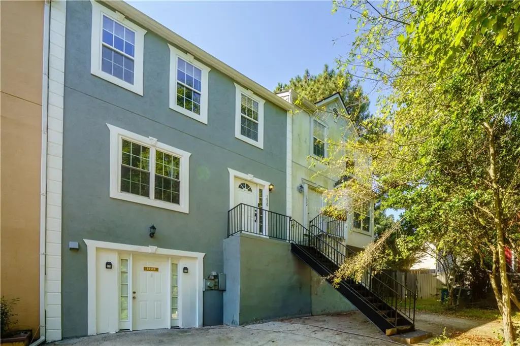 1020 Plantation Way Nw, Kennesaw