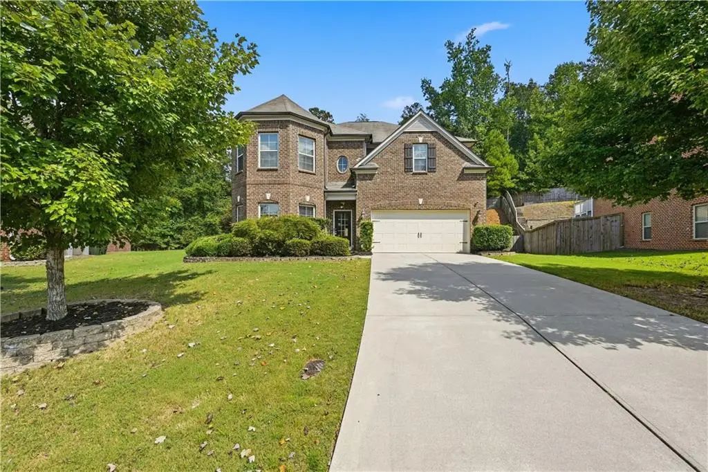 5950 Somersby Circle, Alpharetta