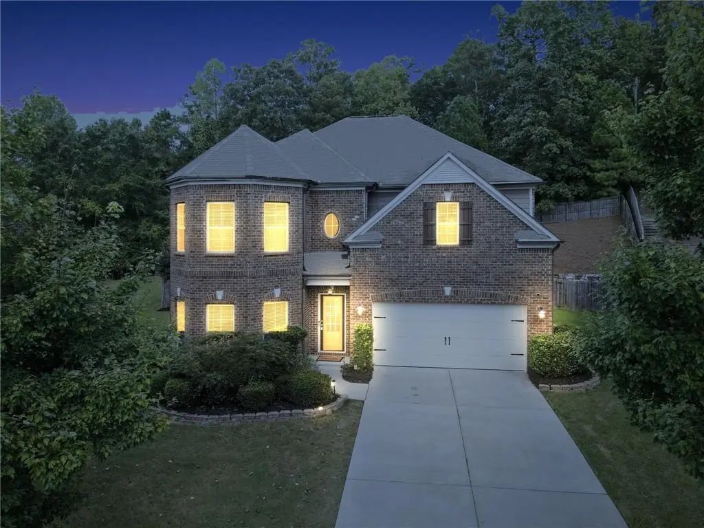 5950 Somersby Circle, Alpharetta