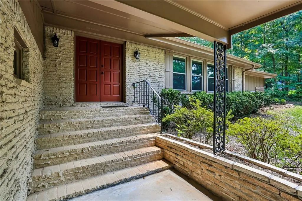 2032 Gunstock Drive, Tucker
