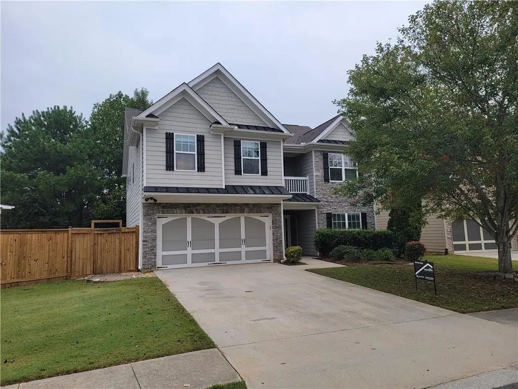 908 Upland Ives Drive, Buford