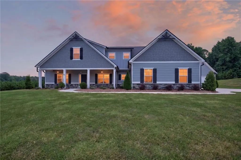 48 Starr Place, Newnan