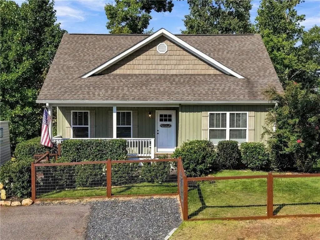 120 Camp Drive, Dahlonega