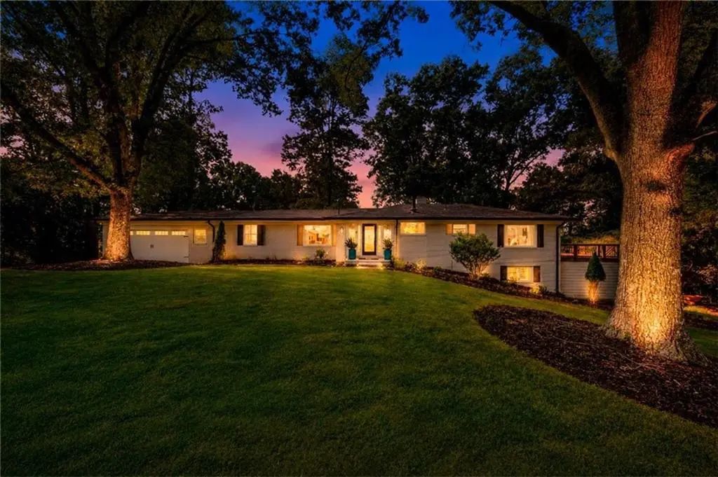 3380 Barry Lane, Gainesville