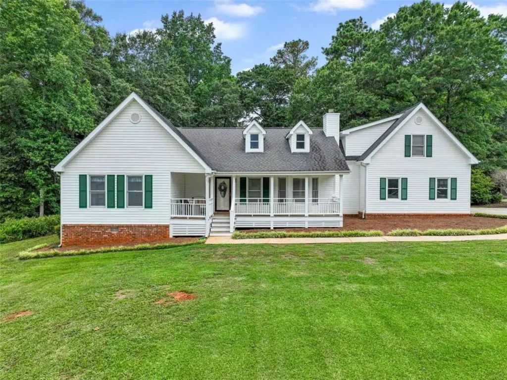 345 Lakefront Drive, Mcdonough