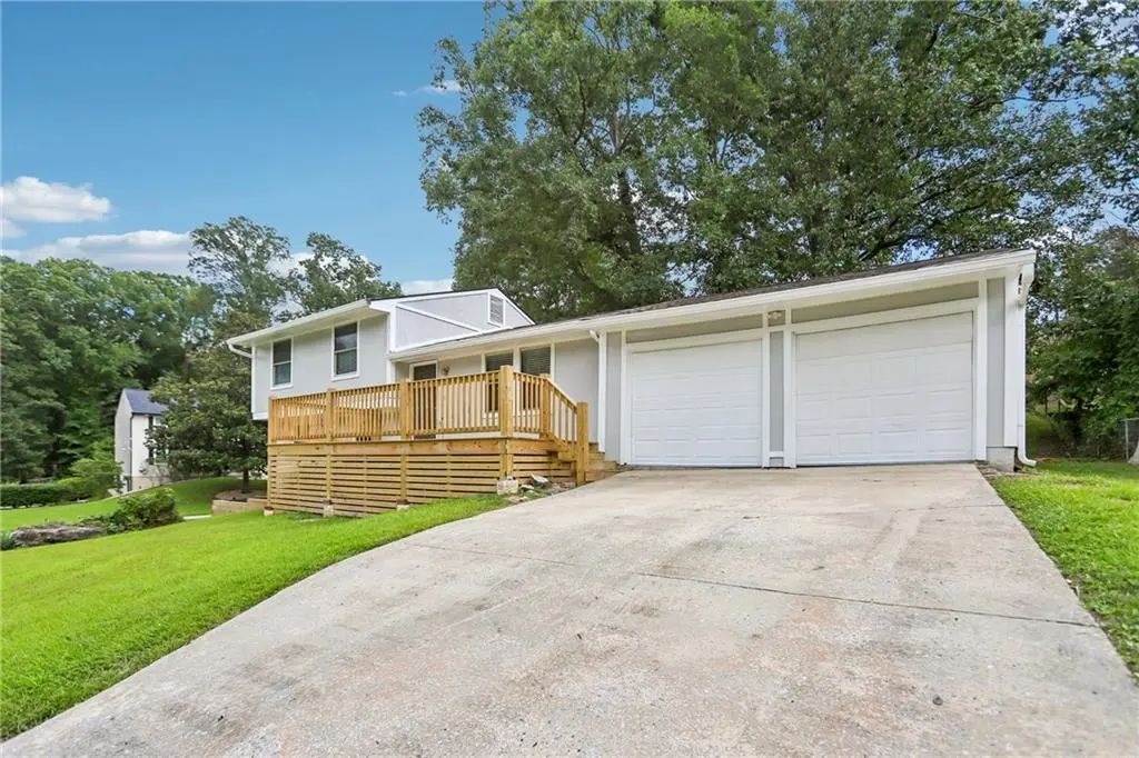 3020 Forestside Lane, Atlanta