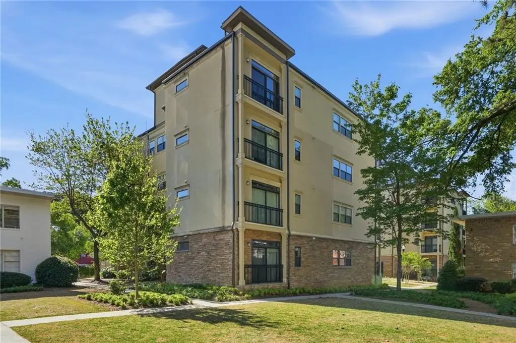 Unit 501 - 2230 Cheshire Bridge Road, Atlanta