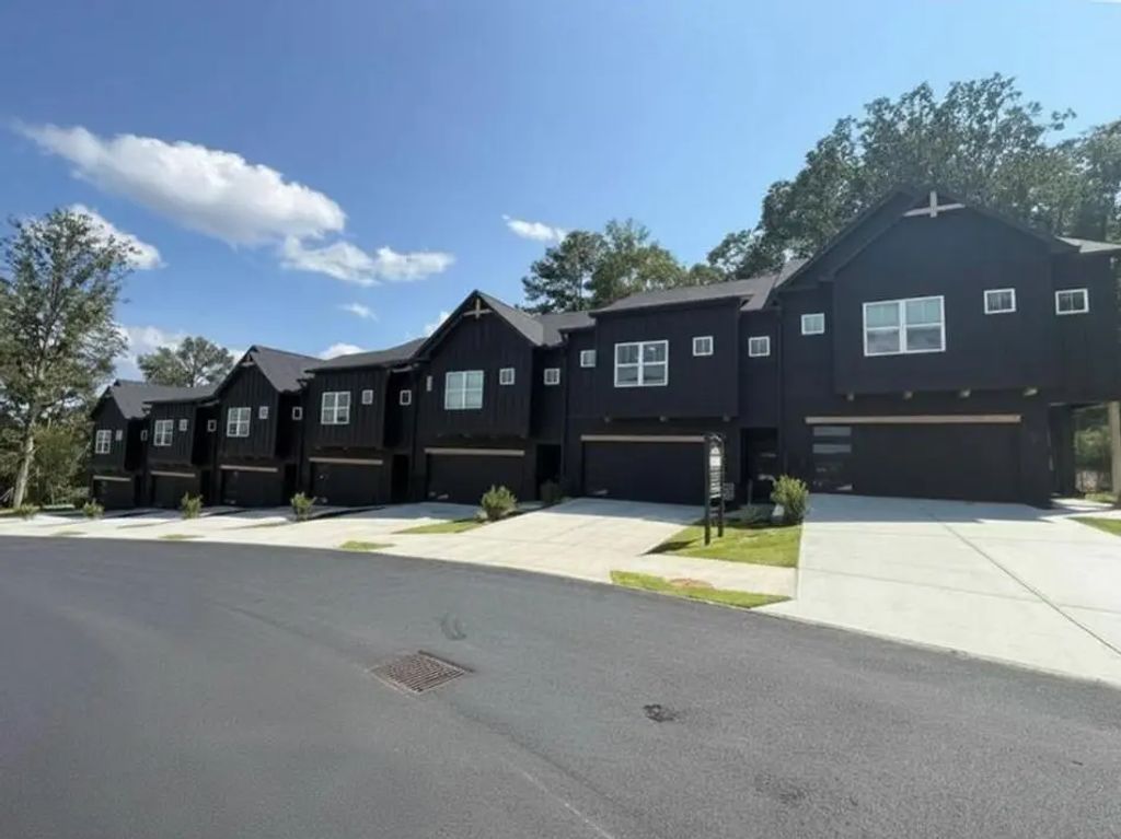116 Waterview Court, Waleska
