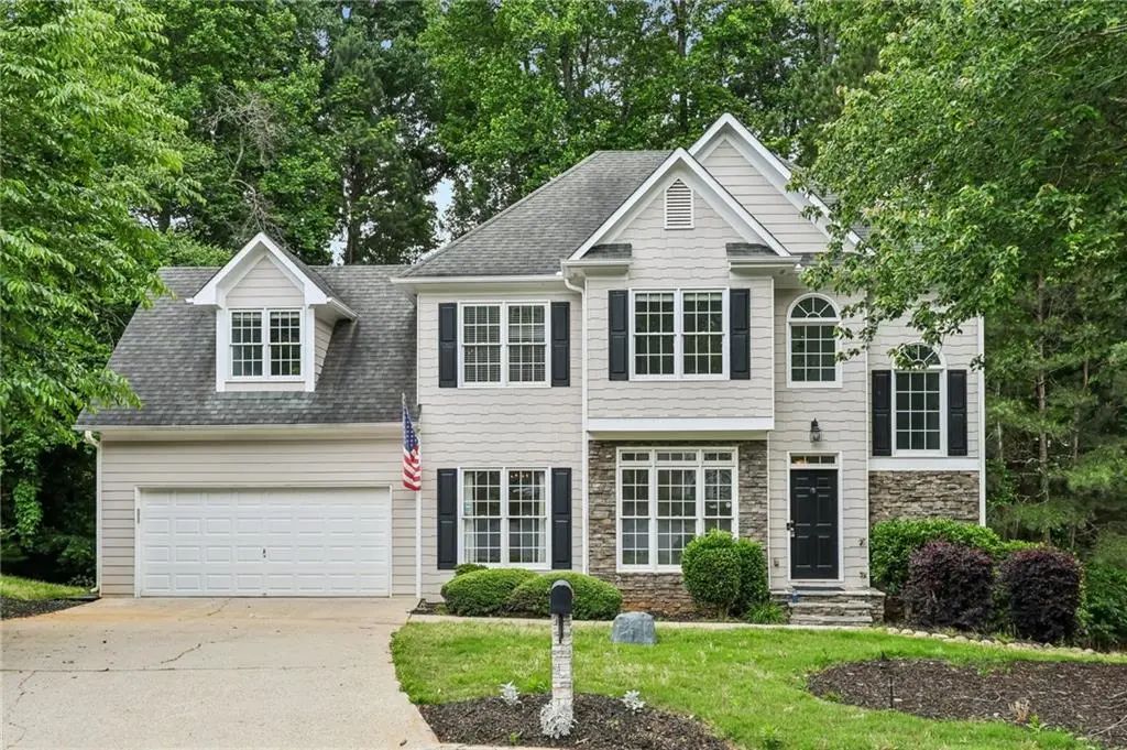 6367 Spring Lake Drive, Flowery Branch