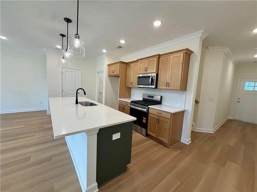 304 Colsen Drive, Acworth