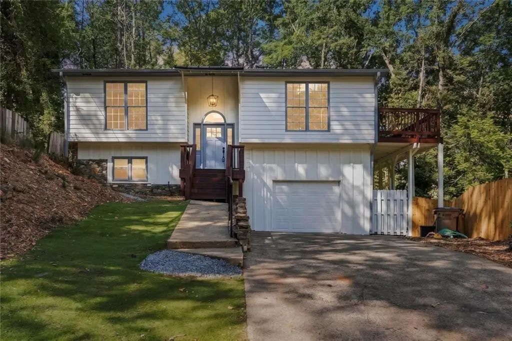 707 Copper Trace Way, Woodstock