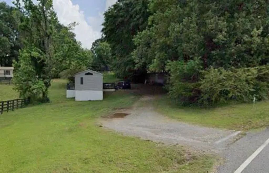 160 Scott Road, Canton