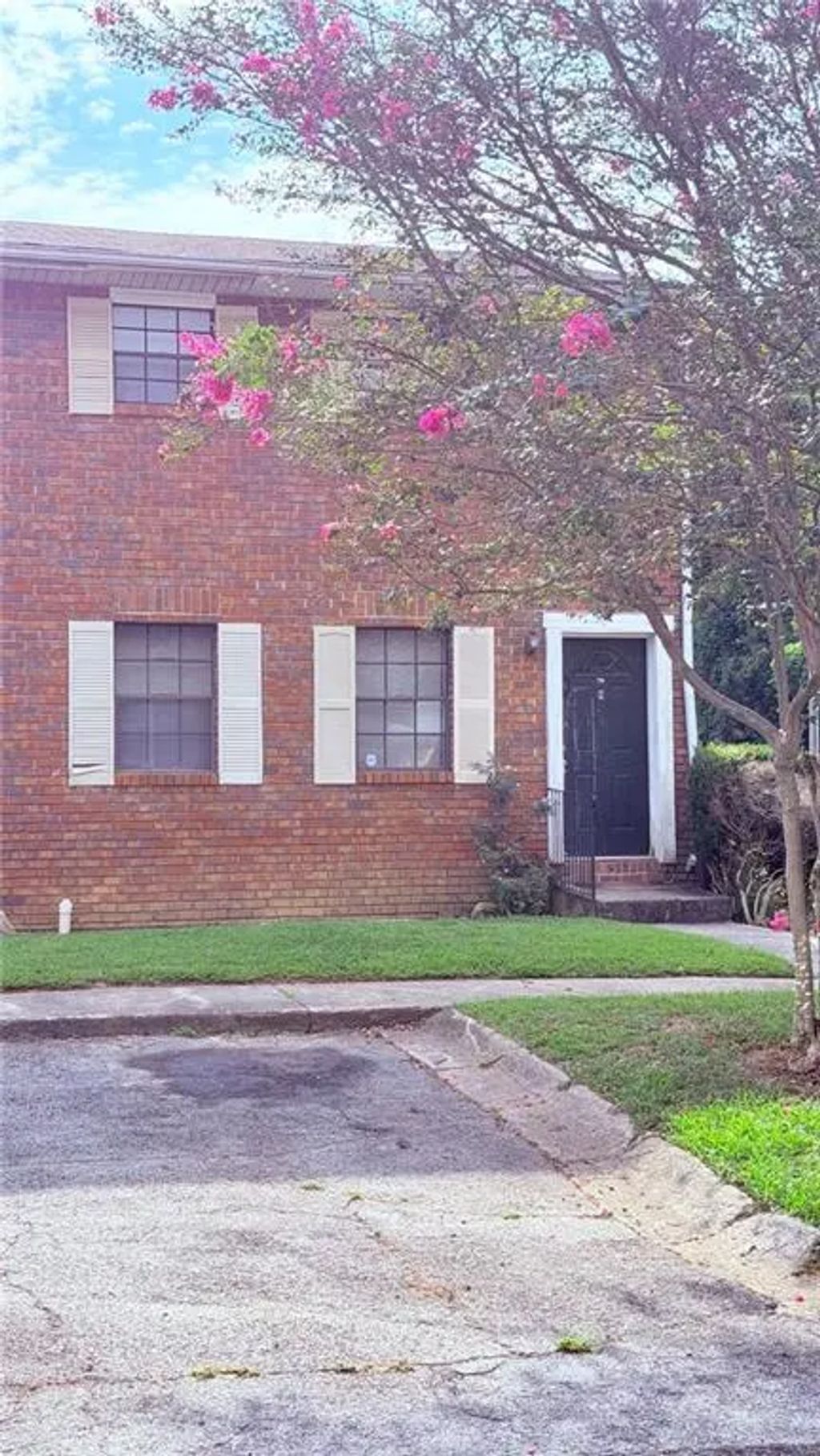 Unit # 7 H - 6354 Shannon Parkway, Union City