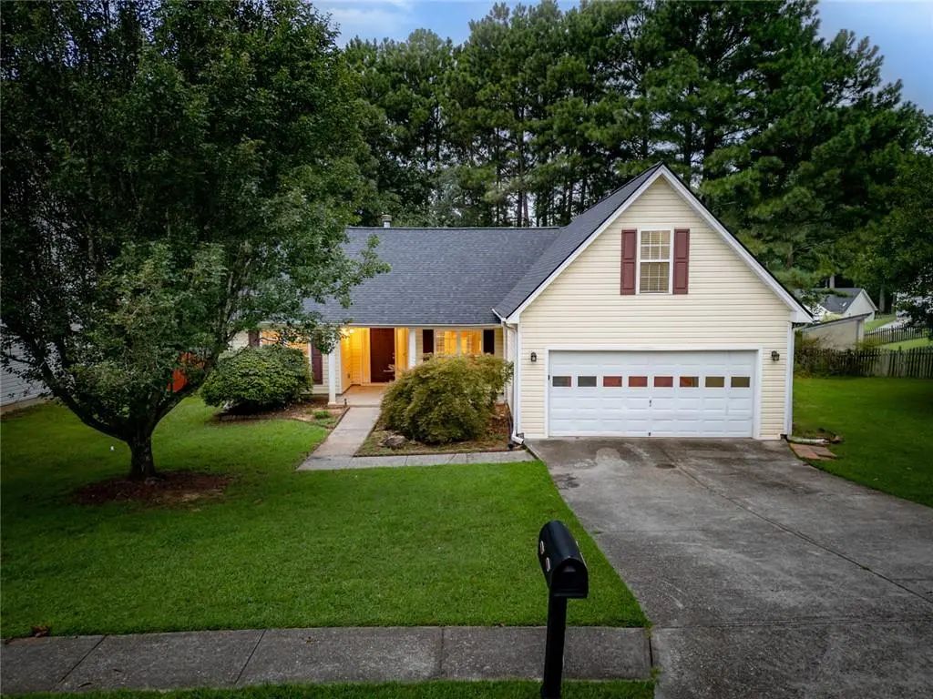 1820 Fort Daniels Trail, Dacula