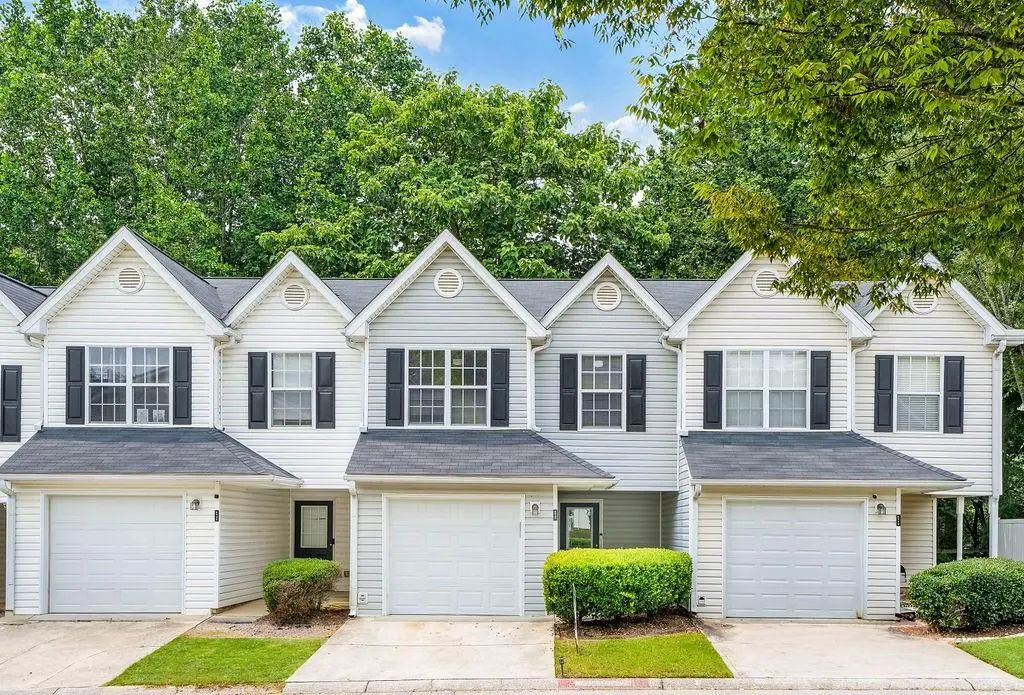 Unit 10 - 6947 Gallant Circle Se, Mableton