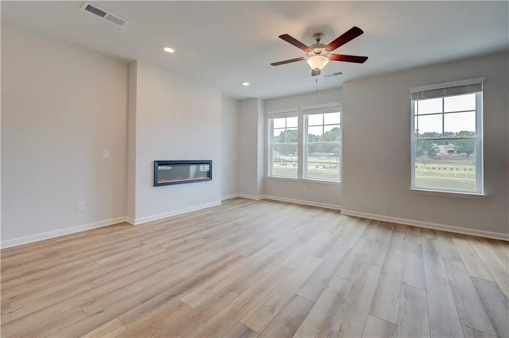 3006 Daybreak Lane, Newnan