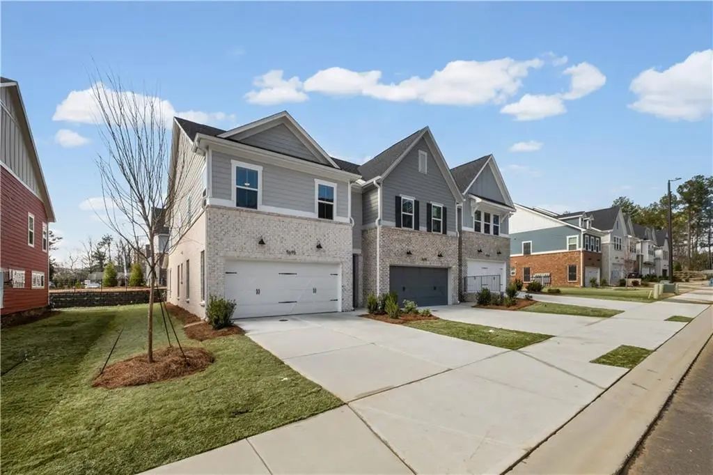 5669 Tillman Way, Powder Springs