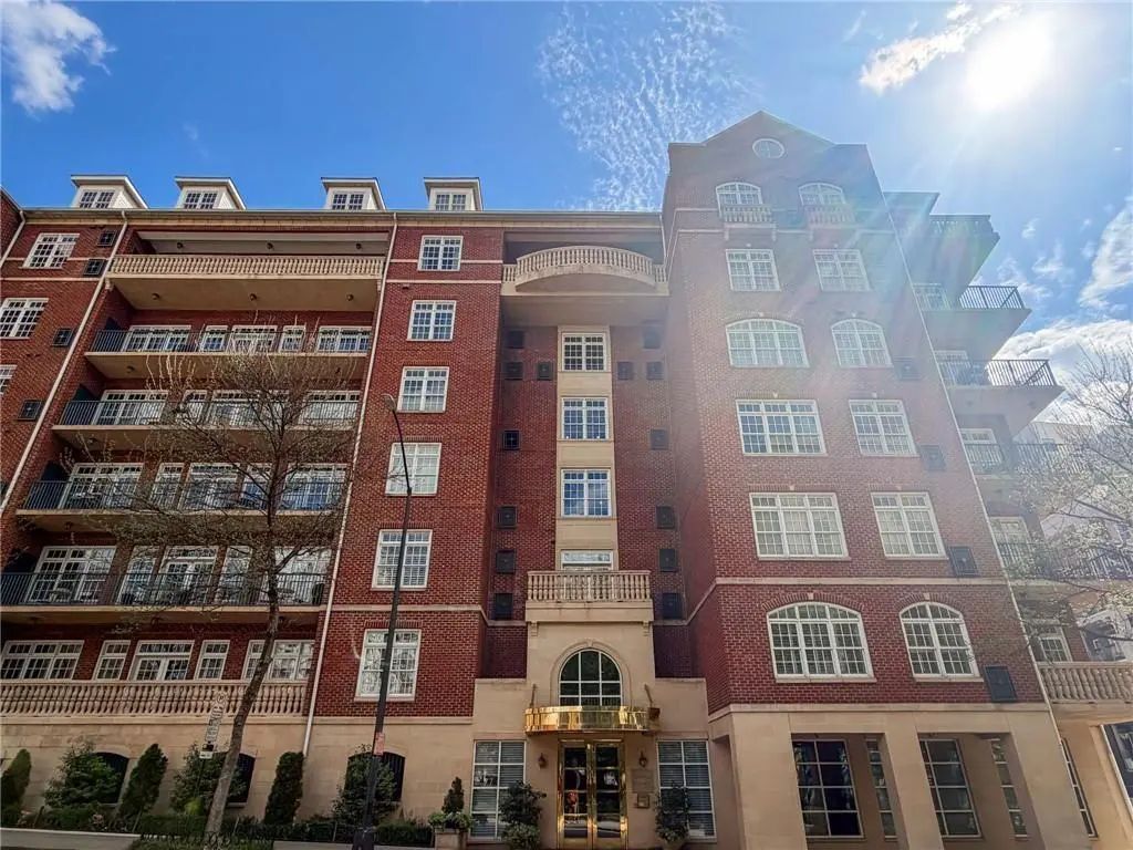Unit 201 - 77 Peachtree Place Ne, Atlanta