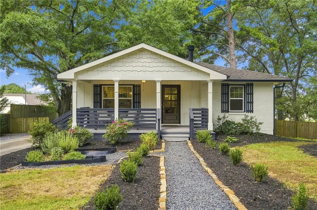 932 Sharon Circle Se, Smyrna