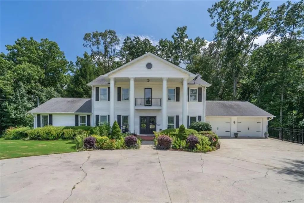 2811 Ike Stone Road, Monroe