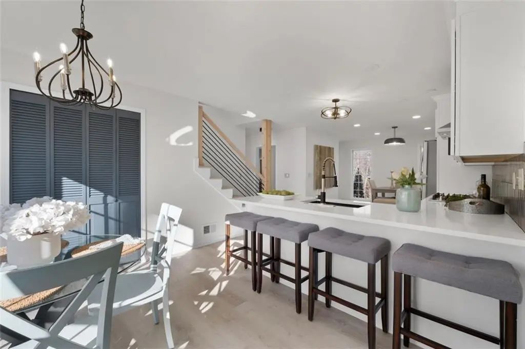 2360 Milstead Circle Ne, Marietta