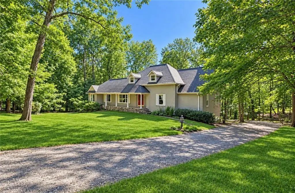 300 Westwoods Drive, Ellijay