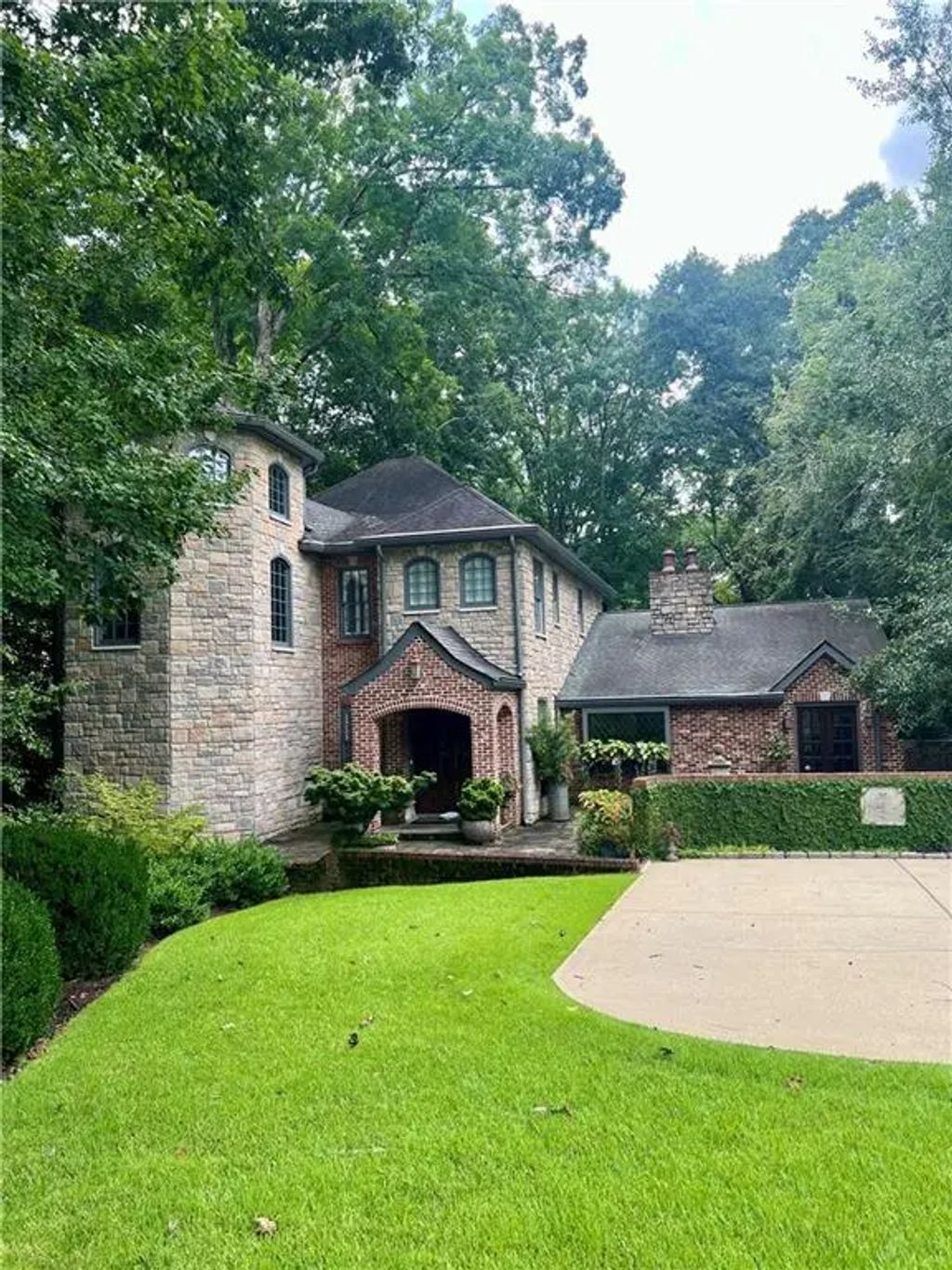 1488 Peachtree Battle Avenue Nw, Atlanta