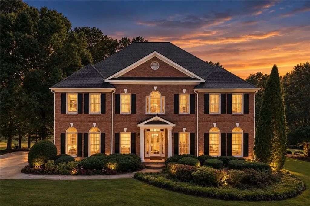 1398 Bridgemill Avenue, Canton
