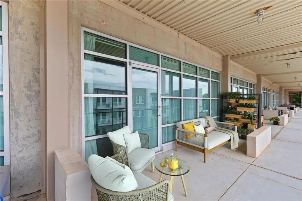 Unit 207 - 890 Memorial Drive Se, Atlanta