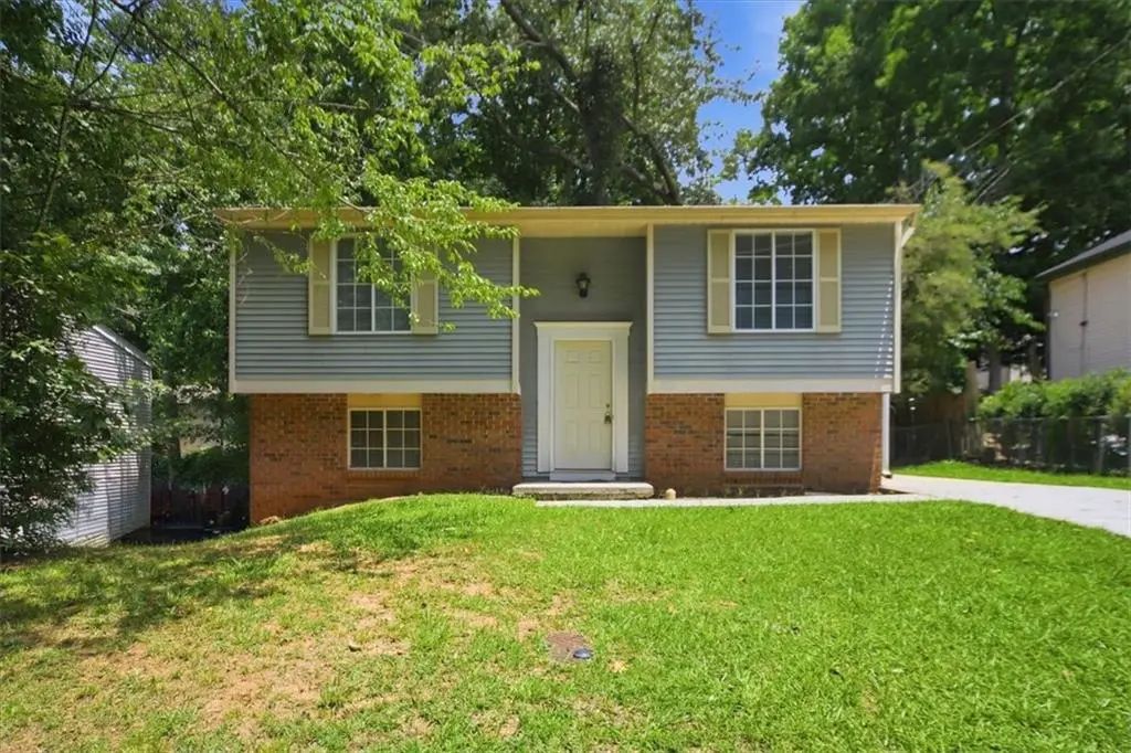 2116 Scarbrough Road, Stone Mountain