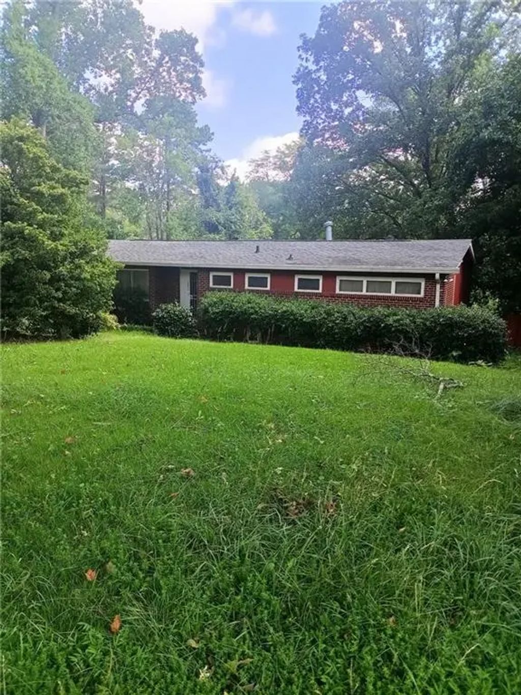 3479 Meadowlane Place Sw, Atlanta