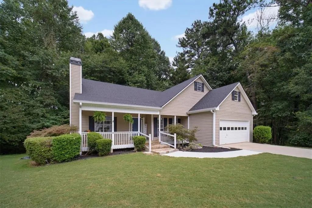7425 Hickory Bluff Drive, Cumming