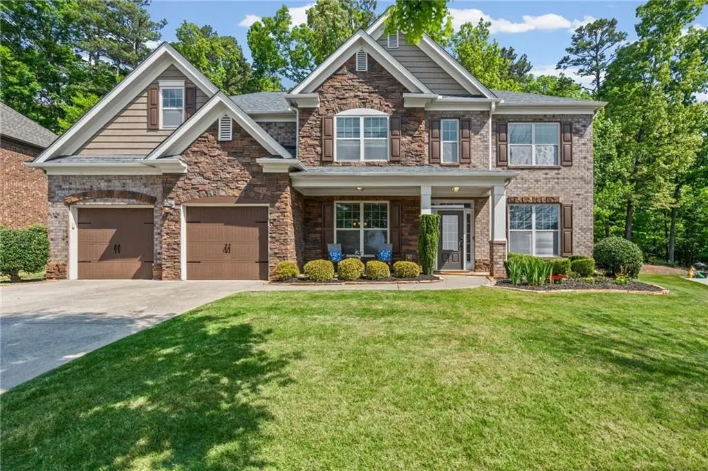 8815 Ellesmere Drive, Cumming