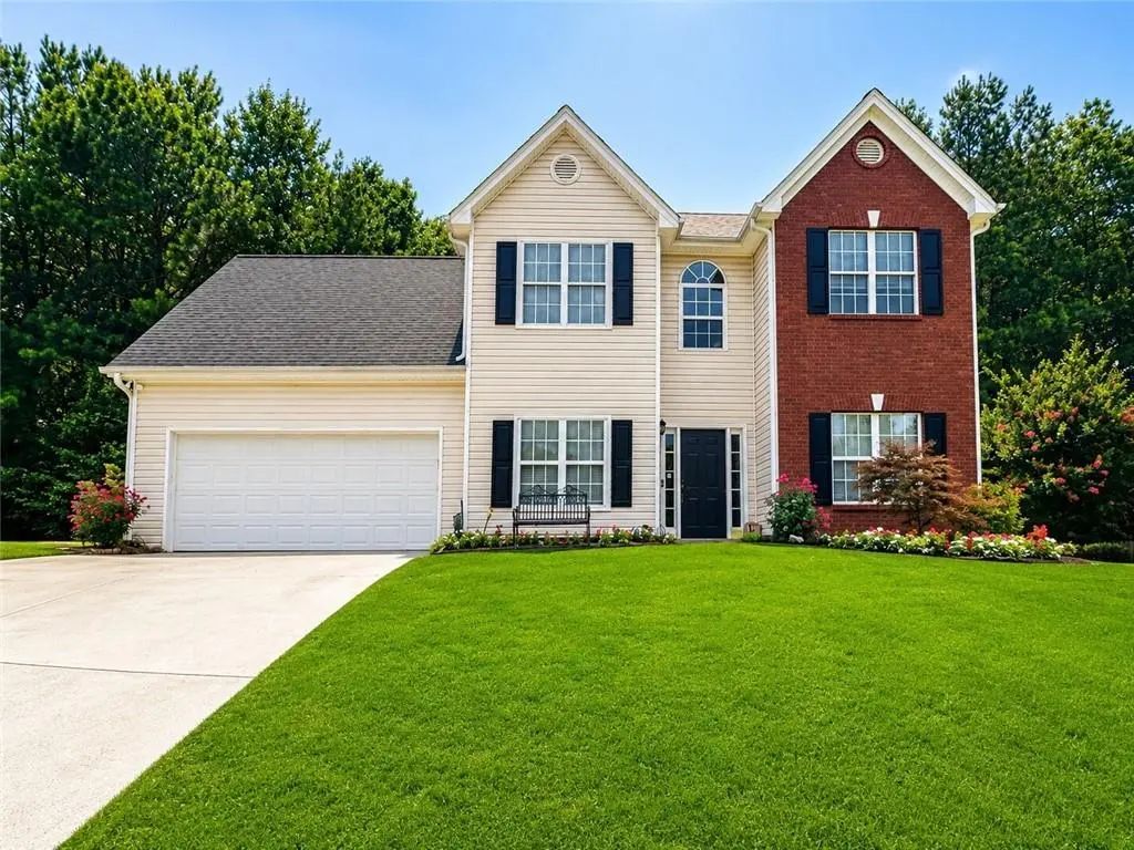 1586 Riesling Drive, Dacula