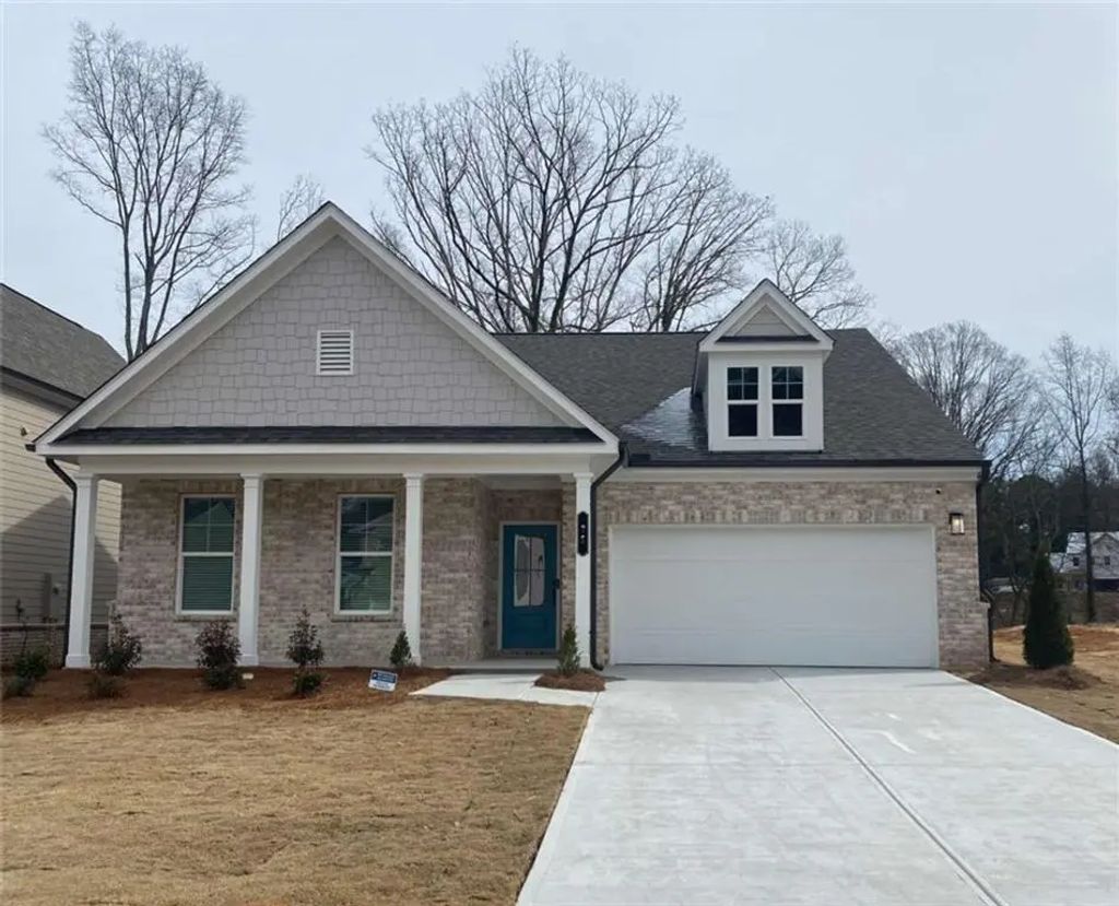 133 Chattahoochee Circle, Locust Grove
