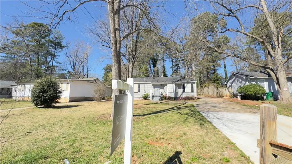 4262 Lindsey Drive, Decatur