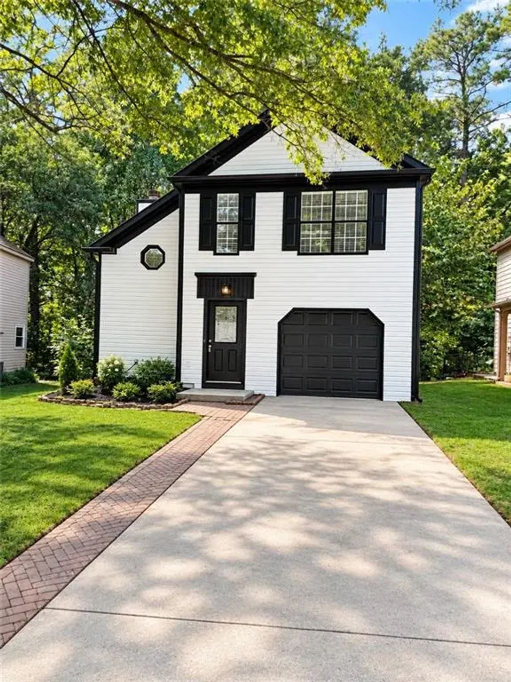 821 Hampton Hill Court, Lawrenceville