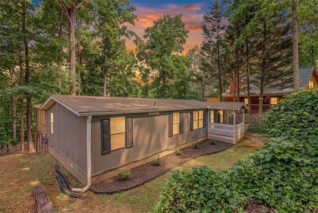 6695 Thunder Trail, Gainesville