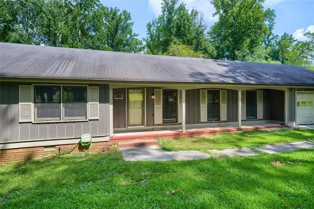 4634 S Hope Springs Road, Stone Mountain