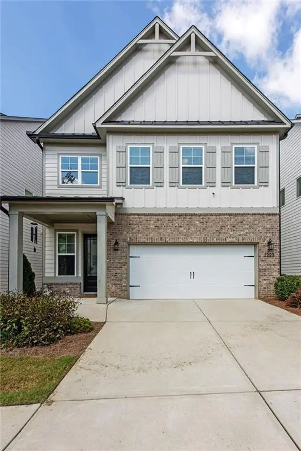 1223 Westshore Drive, Cumming