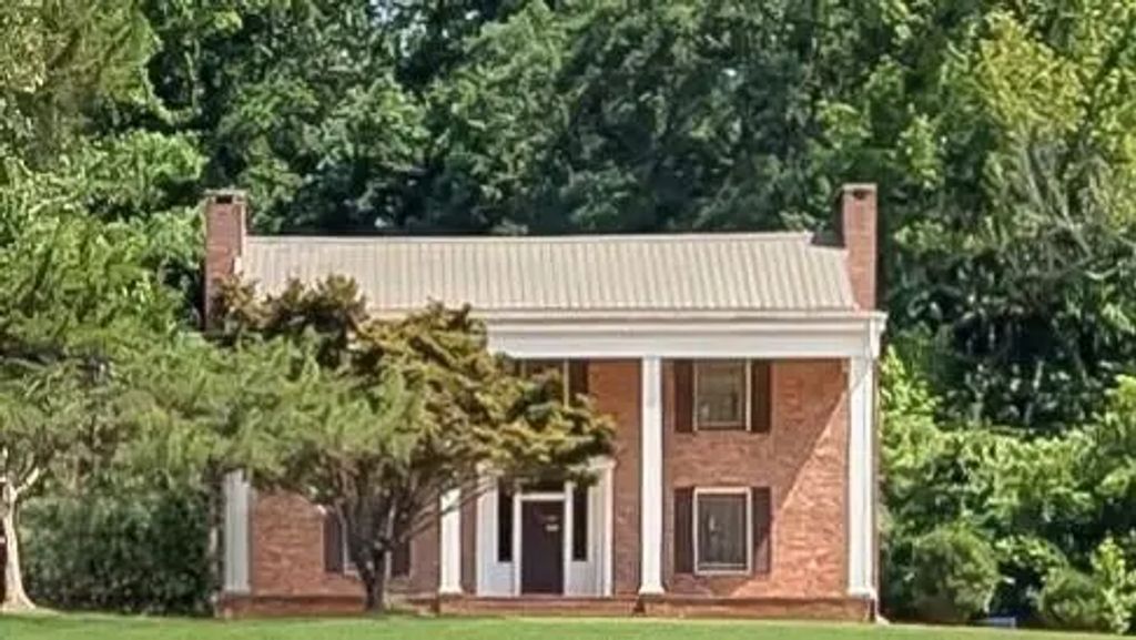 7855 Rivertown Road, Fairburn