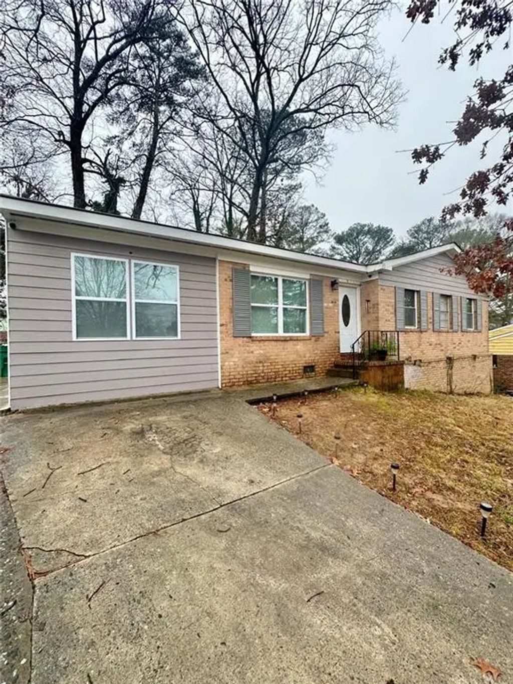 172 Scarsdale Drive, Riverdale