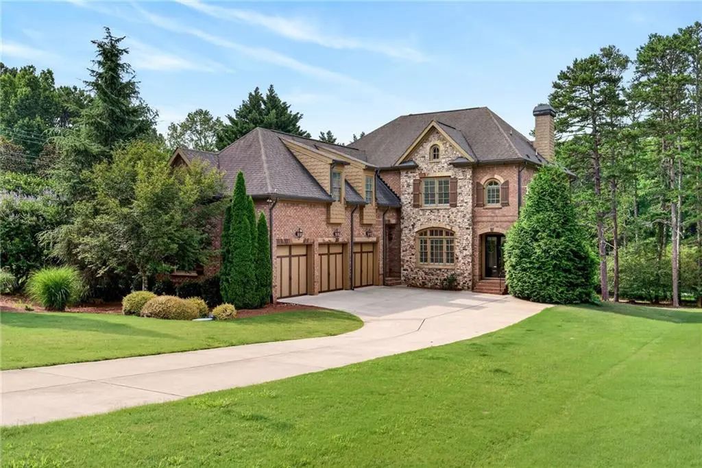 483 Mcginnis Way, Milton