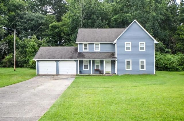 5842 N Castlegate Drive, Atlanta
