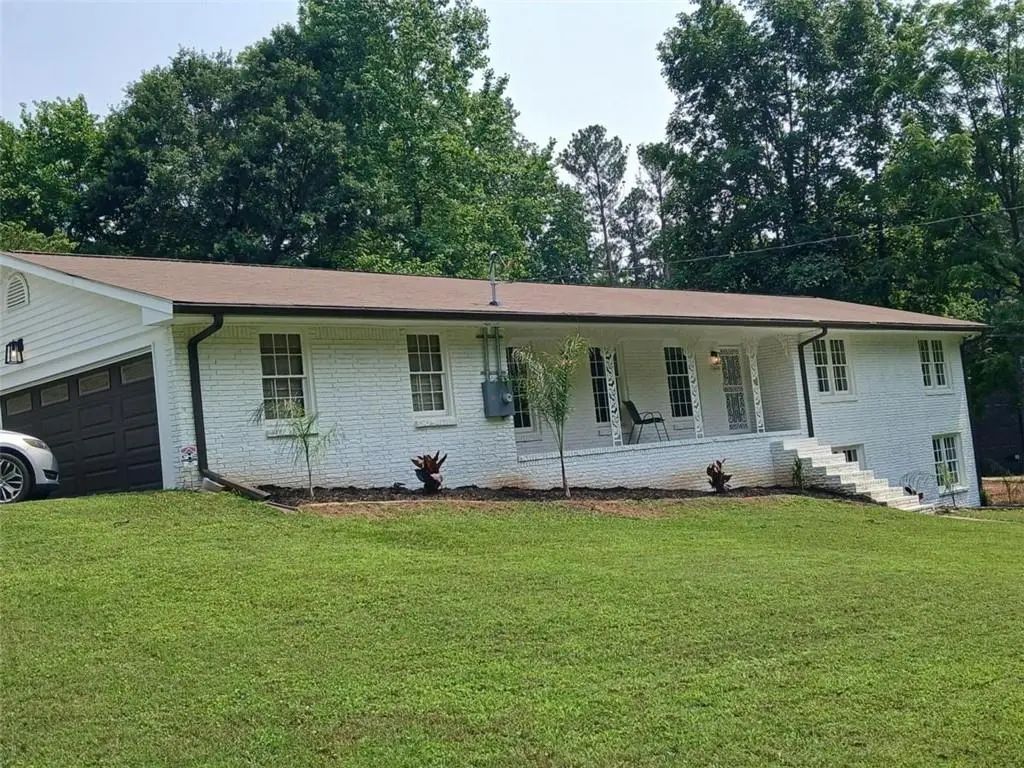 3390 Cedar Island Drive, Atlanta