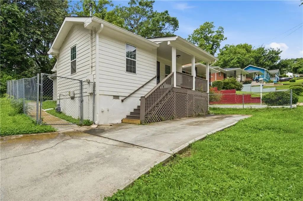 226 Thornton Street Sw, Atlanta