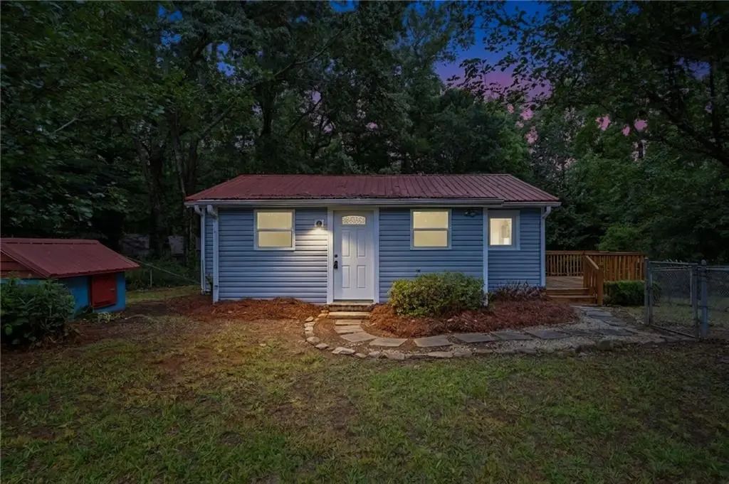 6815 Bannister Road, Cumming