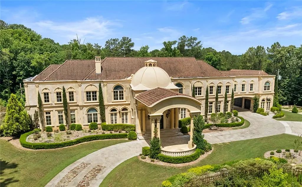 6420 Riverside Drive Nw, Sandy Springs