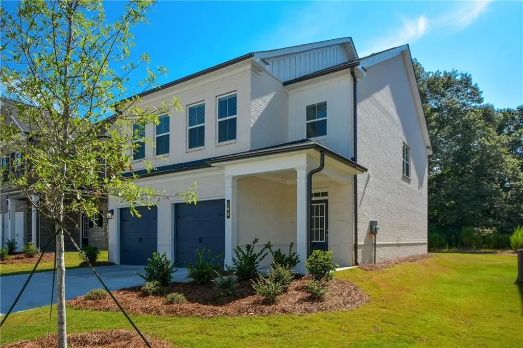104 Green Love Lane, Grayson