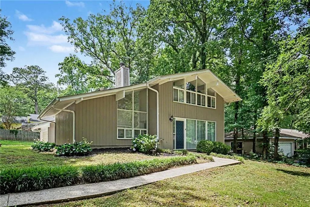 350 Willow Glenn Court Ne, Marietta
